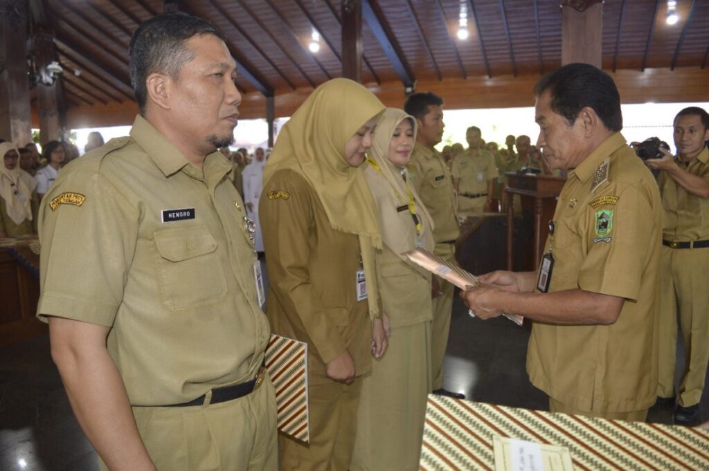 Perbedaan Antara Tes CPNS dan PPPK serta Masa Kerjanya: Pilihan Jalur Karir di Pemerintahan